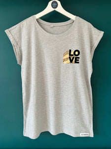 NEW - Retro LOVE - Women's T-Shirt - Various colours